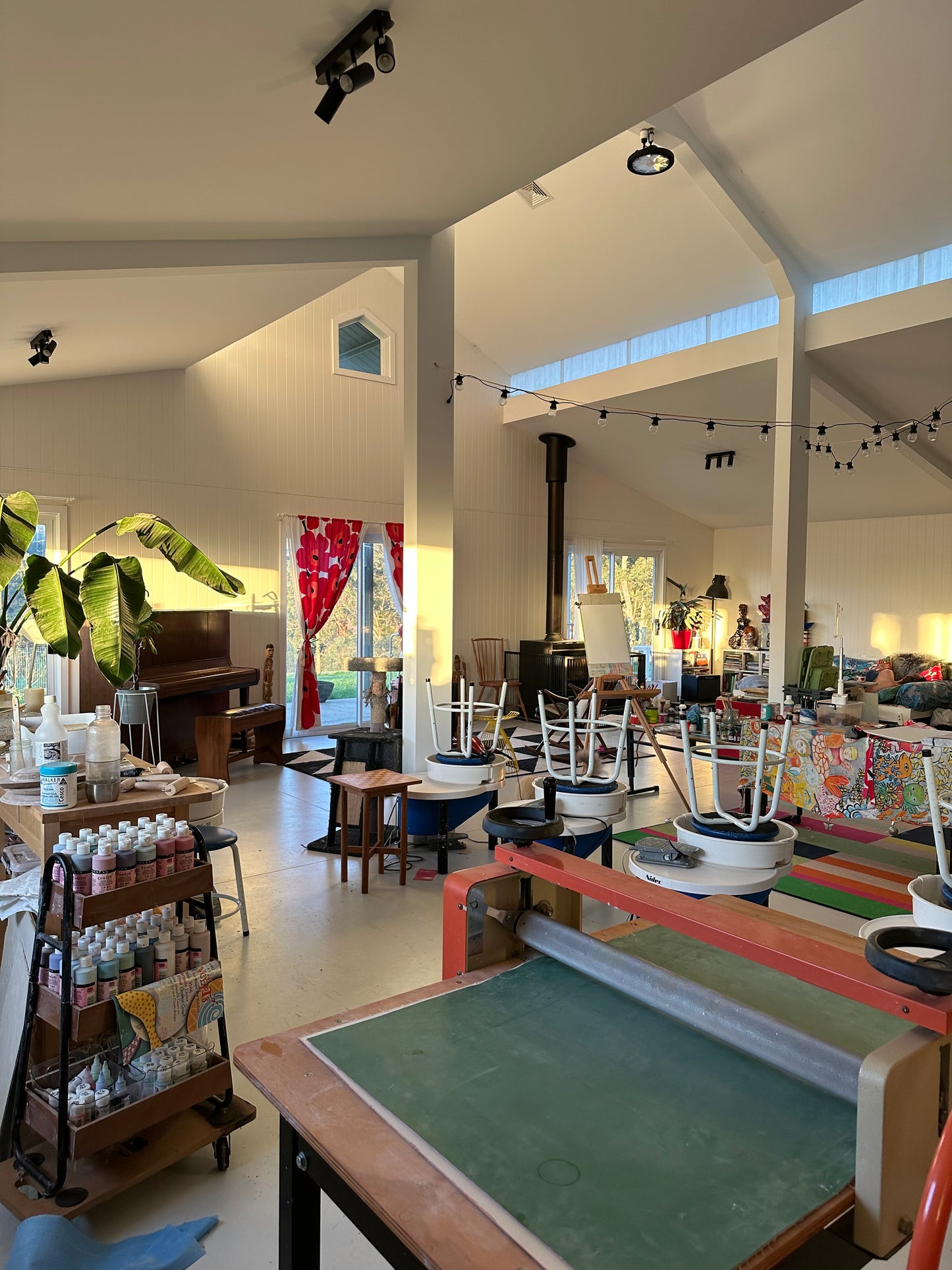Intermediate Pottery class - TUESDAY 6.30-9 (Sept 9th- October 14th)