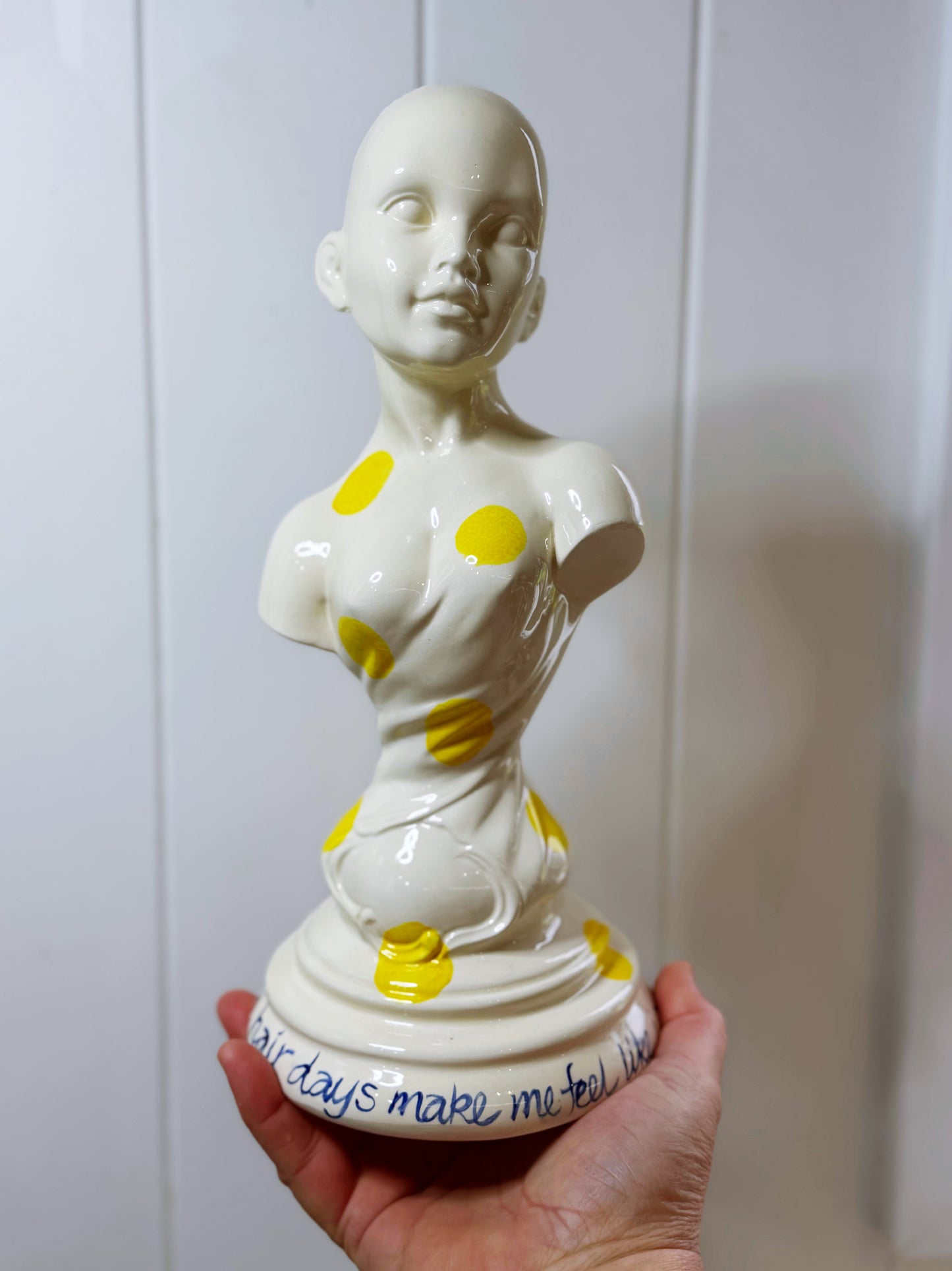 Good hair days statue