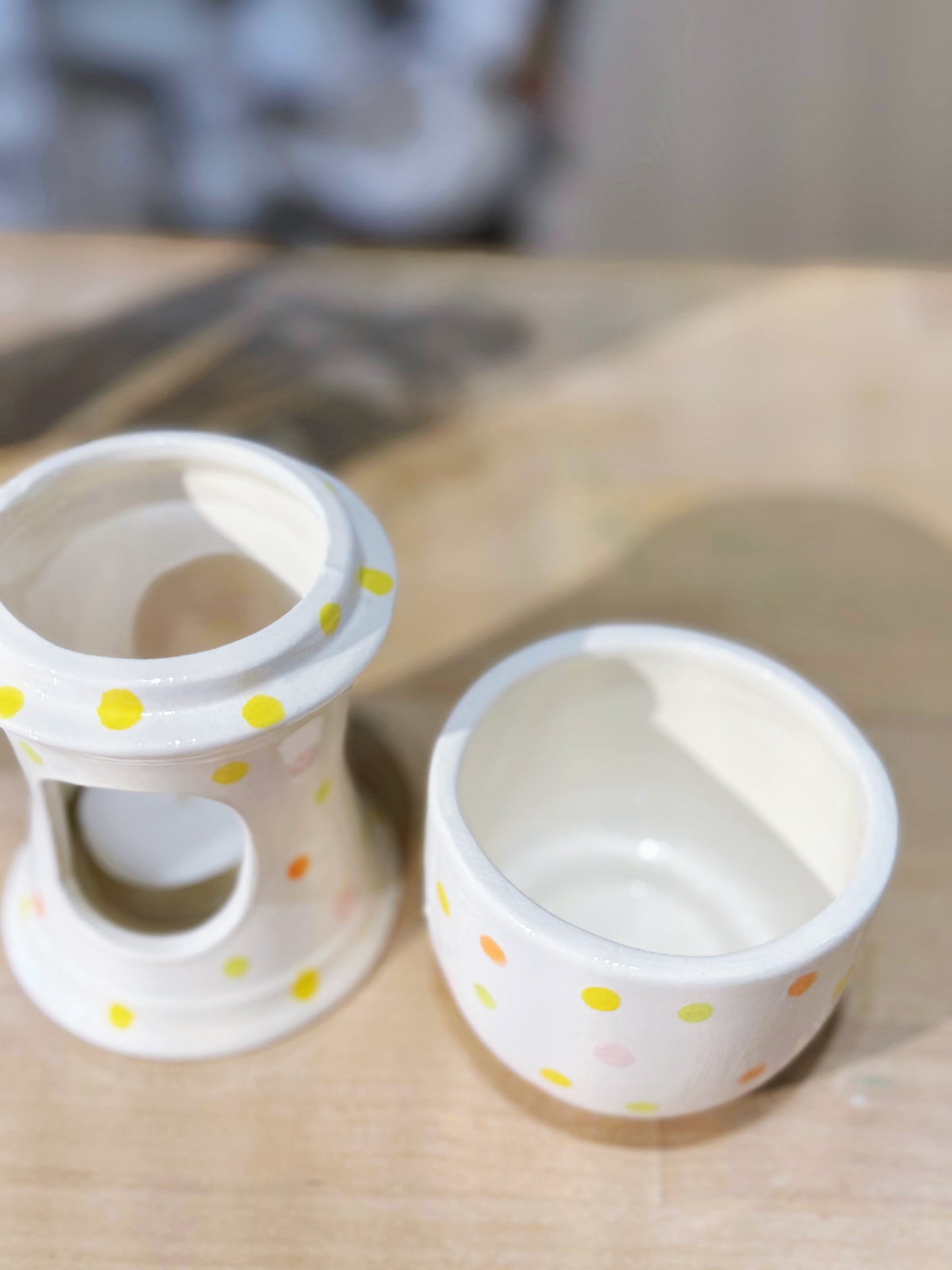 Multi-coloured polka dot  two piece oil burner