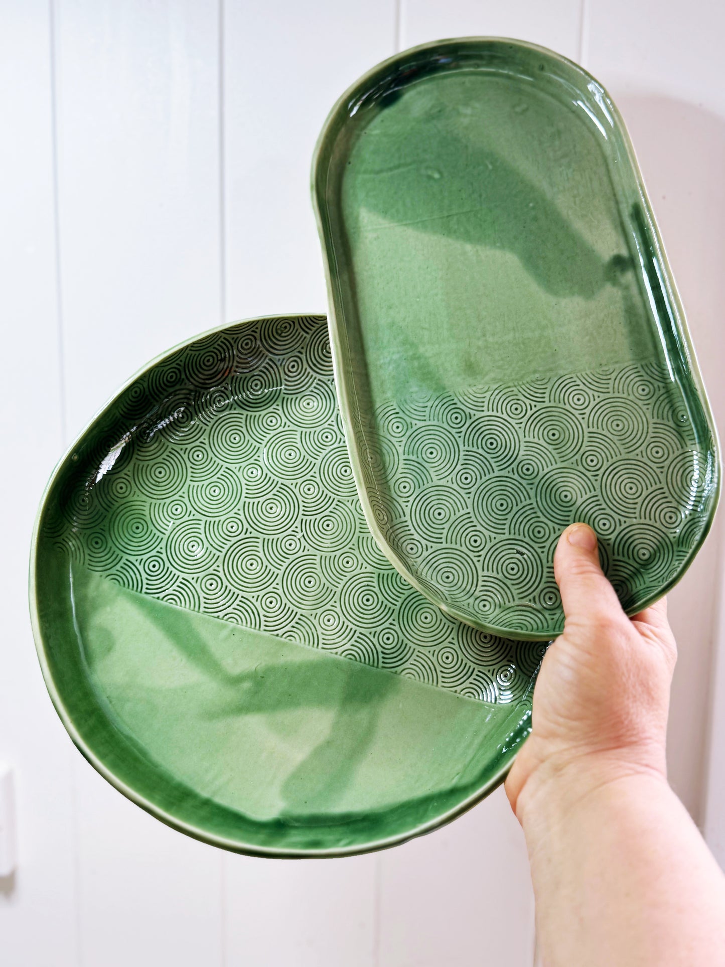 Green Oribe patterned serving set duo