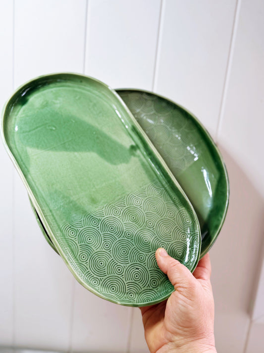 Green Oribe patterned serving set duo